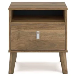 Aprilyn Nightstand Honey - Signature Design By Ashley -Furniture Specialty Store GUEST b832763f 5256 4bc0 9314 10a967088716