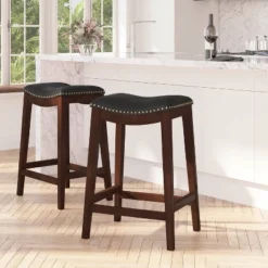 Merrick Lane 30'' Backless Saddle Style Barstool Traditional Cappuccino Finish Wood Barstool In Black Faux Leather With Nail Accent Trim